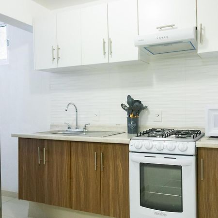 Suites Jacarandas 203 Guadalajara Esterno foto